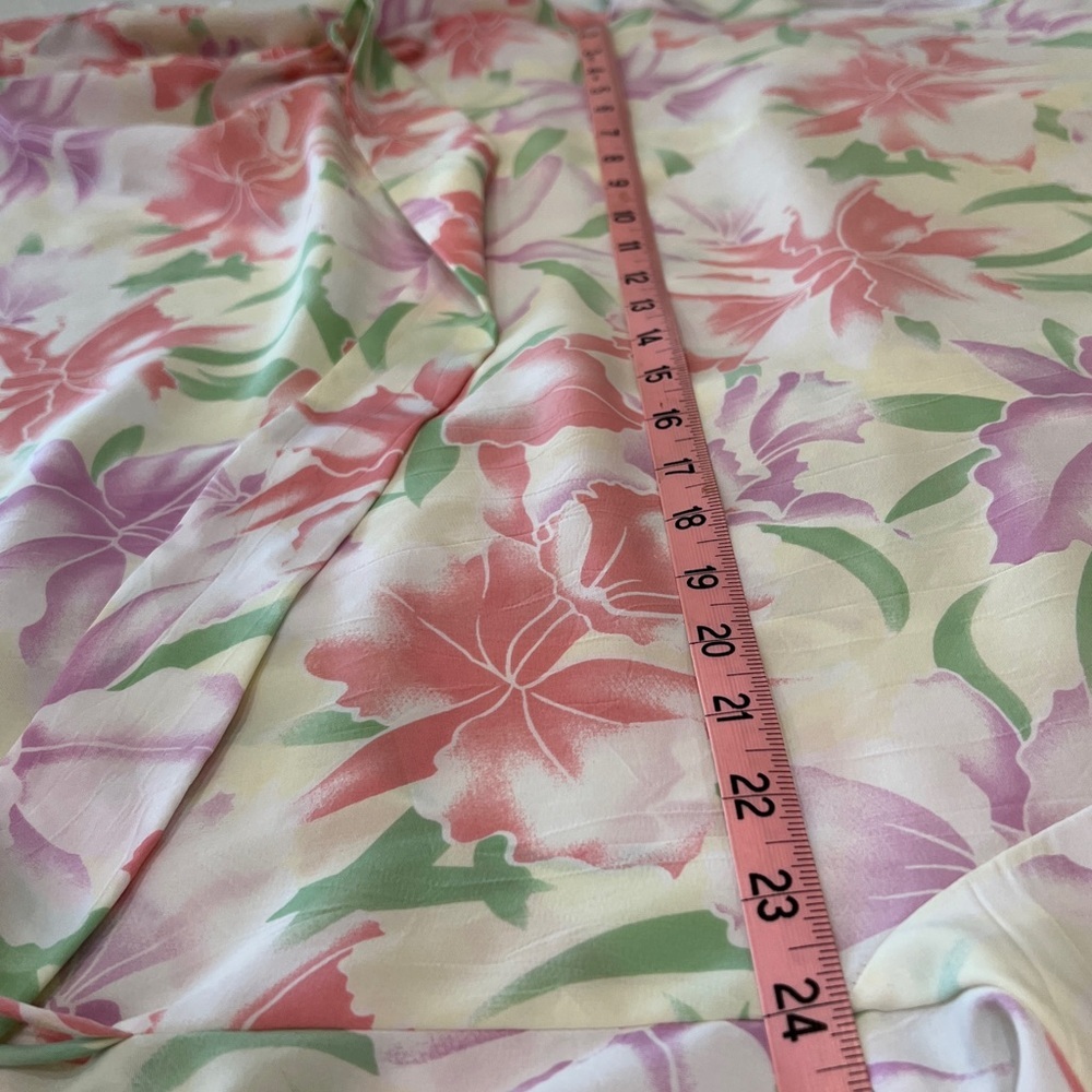 Victoria’s Secret Vintage Gold Label Floral Robe Ladder Lace Trim Belted M/L - Picture 11 of 12